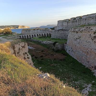 Δεύτερη ανάγνωση των δημοφιλών αξιοθέατων