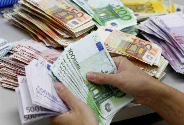 Πόροι 32 εκατ. ευρώ προς τις Περιφέρειες για επενδυτικά έργα