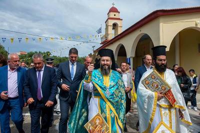 Το Πεταλίδι γιόρτασε τη Ζωοδόχο Πηγή