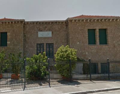 Καλαμάτα: 7 σπιτάκια στο Πανεπιστήμιο Πελοποννήσου