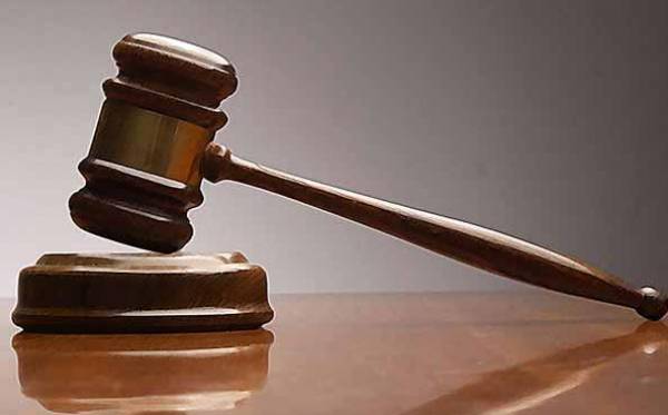 Ελεύθεροι με περιοριστικούς όρους οι 2 κατηγορούμενοι για βιασμό 13χρονης στην Καλαμάτα