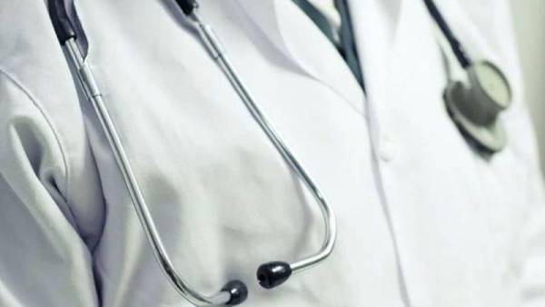 Προσωπικός γιατρός: Γιατί δεν άνοιξε ακόμα η πλατφόρμα εγγραφών – Οι διαφωνίες των γιατρών και οι ποινές