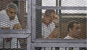 Αίγυπτος: Επτά χρόνια φυλακή σε δημοσιογράφους του Al Jazeera