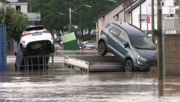 Τραγωδία χωρίς τέλος στη Γερμανία: Στους 20 οι νεκροί από τις πλημμύρες (Βίντεο)