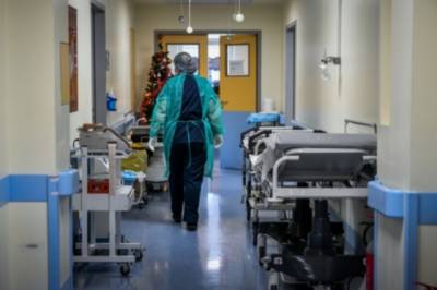 Θεσσαλονίκη: ΕΔΕ για τον 81χρονο που ήταν πεσμένος αιμόφυρτος για ώρες σε νοσοκομείο (βίντεο)