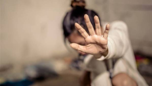 Μάλια: 34χρονη κατήγγειλε τον βιασμό της και τελικά δράστης ήταν ο πατέρας της!