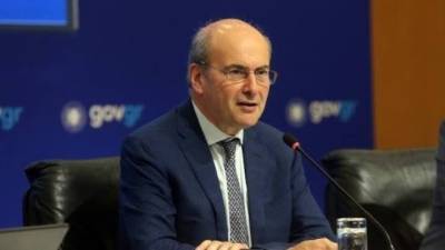 Χατζηδάκης: Η Δημοκρατία κινδυνεύει κι από εκείνους που την ευτελίζουν