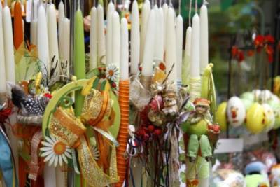 Εορταστικό ωράριο στα μαγαζιά της Κυπαρισσίας