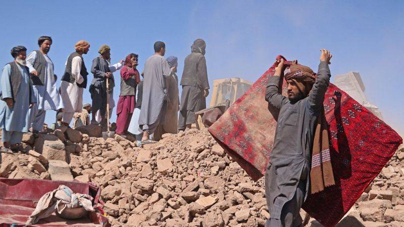 Προσεγγίζει τους 3.000 ο αριθμός των νεκρών από τον σεισμό στο Αφγανιστάν