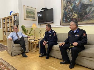 Συνάντηση Νίκα με τον υπαρχηγό του Πυροσβεστικού Σώματος