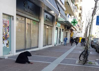 Σε έξαρση η επαιτεία στους δρόμους της Καλαμάτας