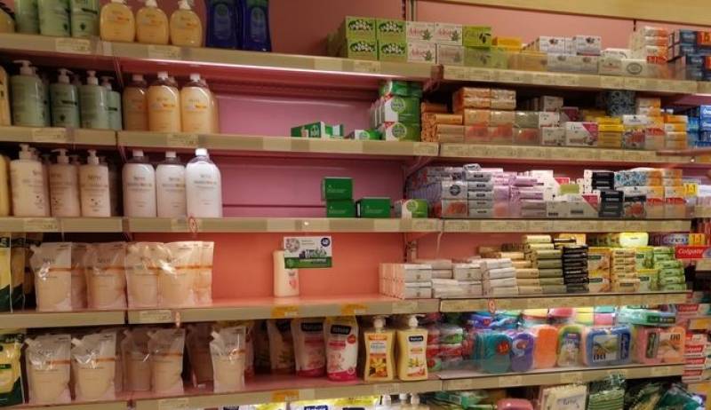 Κορονοϊός: Οι Έλληνες εξαφάνισαν το Dettol από τα σούπερ μάρκετ