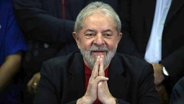 Βραζιλία: Ο Λούλα δηλώνει «σίγουρος» για τη νίκη στις προεδρικές εκλογές