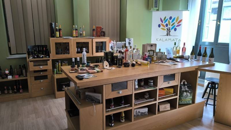 Καλαμάτα: Ελαιόλαδο, ελιές και ξηρά σύκα στο Εκθετήριο Τοπικών Προϊόντων