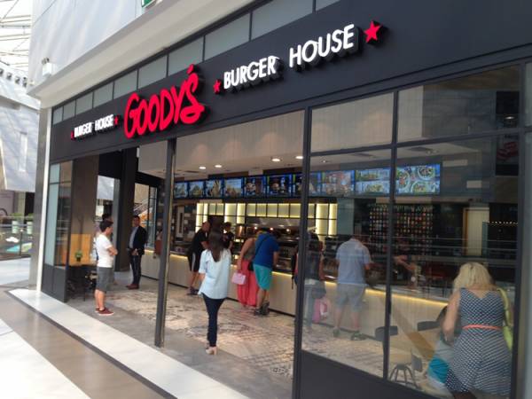 Εγκαινιάστηκε το πρώτο κατάστημα Goody’s Burger House στην Αυστραλία