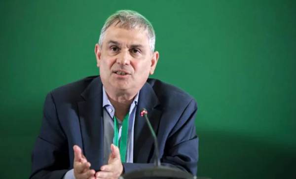 Ο υποψήφιος ευρωβουλευτής Φίλιππος Σαχινίδης στην «Ε»: “Χωρίς υποδομές δεν υπάρχει περιφερειακή ανάπτυξη”