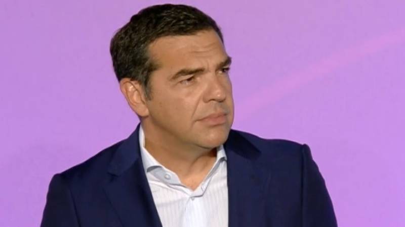 Με το προεδρείο της ΕΕΚΕ συναντάται σήμερα ο Αλ. Τσίπρας