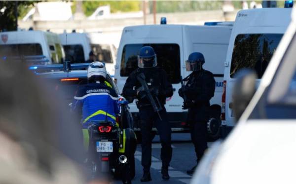 Γαλλία: Ξεκινάει η μεγάλη δίκη για τις πολύνεκρες επιθέσεις του 2015 από το Ισλαμικό Κράτος