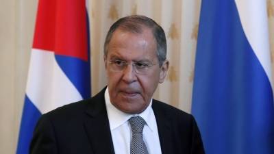 Λαβρόφ: Οι δυτικοί «παίζουν με τη φωτιά» στην Ουκρανία