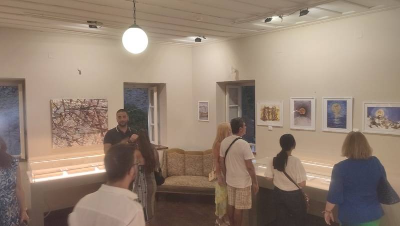 Λαογραφικό Μουσείο Κυπαρισσίας: Εγκαινιάστηκε η έκθεση της Ελεάννας Μαρτίνου