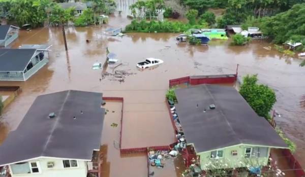 Σε κατάσταση έκτακτης ανάγκης η Χαβάη λόγω πλημμυρών