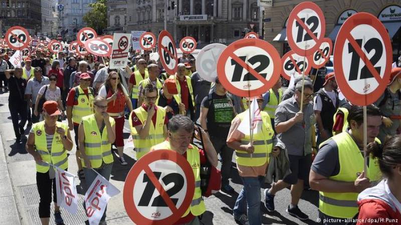 Οργή για το σχέδιο της αυστριακής κυβέρνησης για εργασία έως 12 ώρες την ημέρα