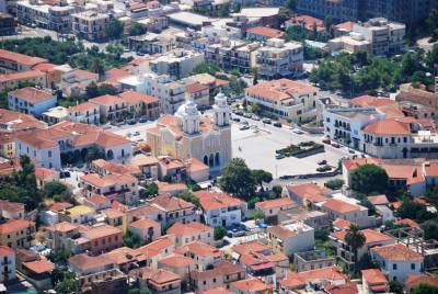 Υποβολή αιτήματος για ανάπλαση πλατείας Υπαπαντής