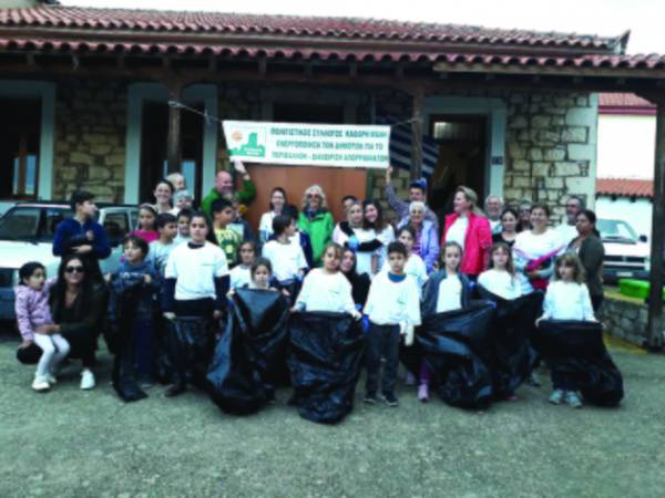 Εθελοντικός καθαρισμός στο Νεοχώρι Δυτικής Μάνης