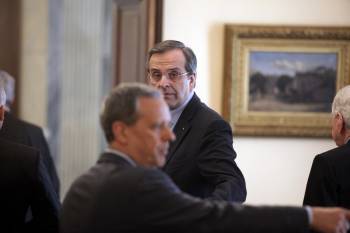 Κρυμμένοι &quot;σκελετοί&quot; στην &quot;αυλή&quot; του Σαμαρά