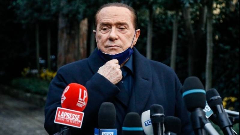 Ο Σίλβιο Μπερλουσκόνι δεν θα είναι υποψήφιος για την προεδρία της Ιταλίας
