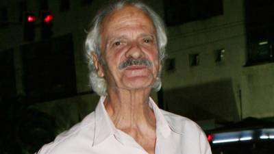 Mια άγνωστη όσο και συγκινητική ιστορία για το μαρτύριο του σπουδαίου ηθοποιού Σπύρου Φωκά