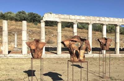 &quot;Θωρακες, άλογα και άνθη&quot; στην Αρχαία Μεσσήνη