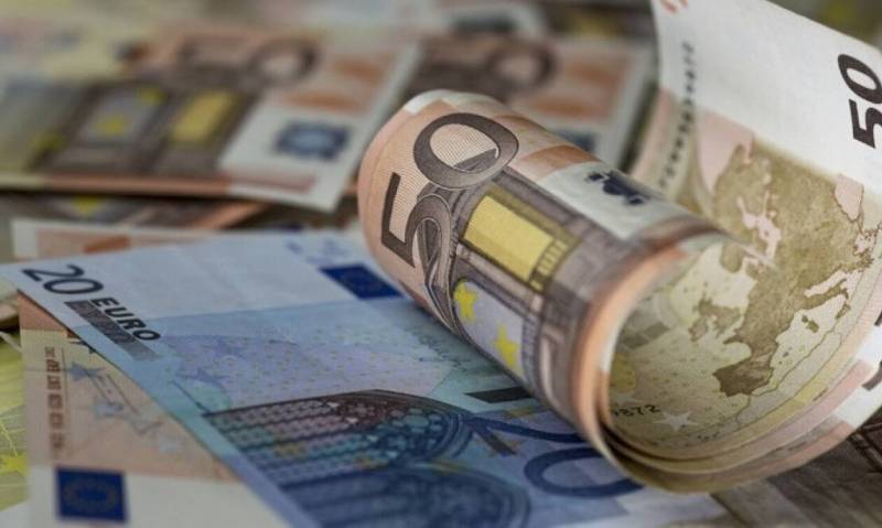 Επίδομα 400 ευρώ: Μέχρι το βράδυ οι αιτήσεις των μακροχρόνια ανέργων