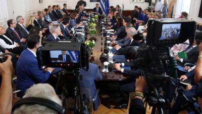 Μητσοτάκης: Είμαστε υπηρέτες όλων των πολιτών - Αντίπαλός μας τα προβλήματα (βίντεο)