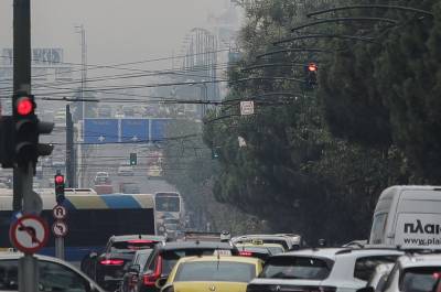 Άσχημη η κατάσταση της ατμόσφαιρας στην Αττική από τα μικροσωματίδια των πυρκαγιών
