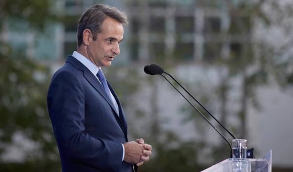 Μητσοτάκης: Στηρίζουμε την εδαφική ακεραιότητα της Ουκρανίας