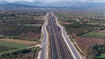 Να ενωθούν οι τοπικές κοινωνίες για τον Δυτικό Αξονα