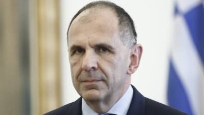 Γεραπετρίτης στο Bloomberg: Η Ελλάδα έτοιμη να παράσχει ανθρωπιστική βοήθεια στη Γάζα