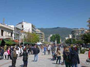 Aυξημένη κίνηση χθες και σήμερα στην Καλαμάτα