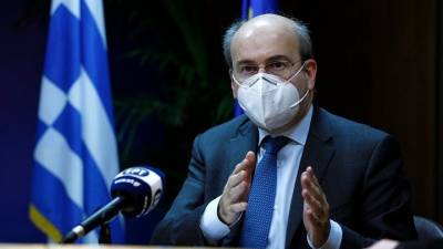 Χατζηδάκης: Πανεπιστήμια και διεθνείς κολοσσοί θα συμμετέχουν πλέον στην κατάρτιση