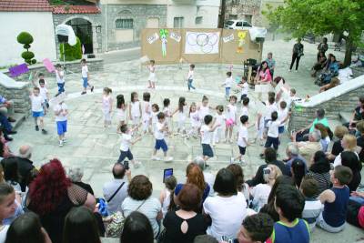 Αποχαιρετιστήρια γιορτή στο ανοιχτό θέατρο Διαβολιτσίου