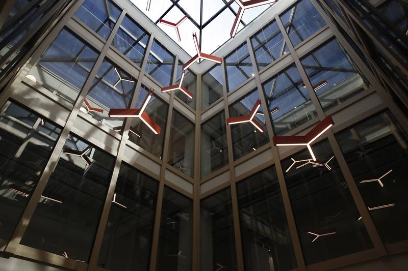 Εγκαινιάζεται σήμερα από τον πρωθυπουργό το νέο έξυπνο κτίριο του ΕΚΕΦΕ «Δημόκριτος»