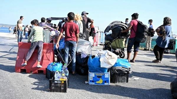 Λέσβος: 7.000 πρόσφυγες και μετανάστες στη νέα δομή του Καρά Τεπέ