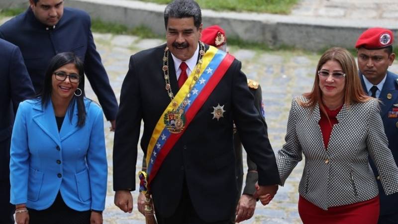 Βενεζουέλα: Ορκίστηκε ο Νικολάς Μαδούρο