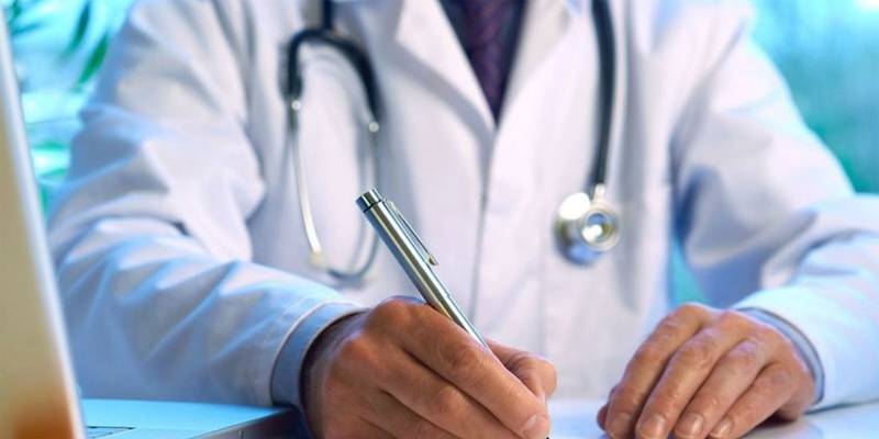 Αποζημίωση των προσωπικών ιατρών για τις κατ΄ οίκον επισκέψεις ζητά ο ΙΣΑ