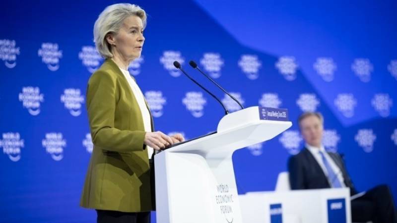 Ούρσουλα φον ντερ Λάιεν έπειτα από επικοινωνία με Ν. Χριστοδουλίδη: Στεκόμαστε σταθερά στο πλευρό των κρατών μελών