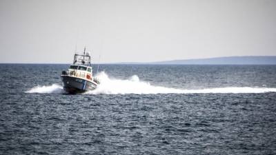 Ιστιοφόρο με περίπου 60 μετανάστες και πρόσφυγες εντοπίστηκε νοτιοδυτικά της Μεσσηνίας