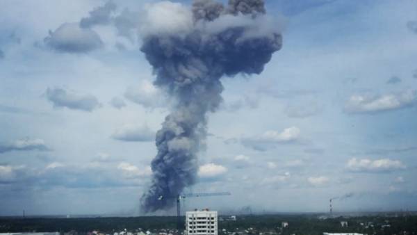 Ρωσία: Ισχυρή έκρηξη σε γραμμή παραγωγής εκρηκτικών