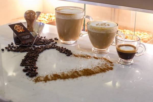 Σπίνος Καλαμάτα: Ο καφές που ταξιδεύει διαδίδοντας την καταγωγή του! (βίντεο-φωτογραφίες)