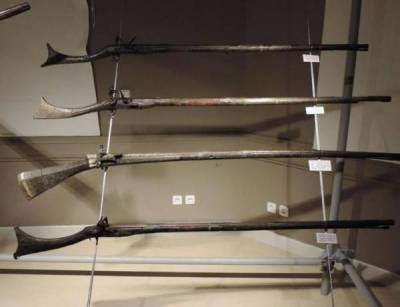 Εγκαινιάζεται έκθεση με όπλα της Επανάστασης